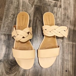 Corso Como Nude Flat Sandals